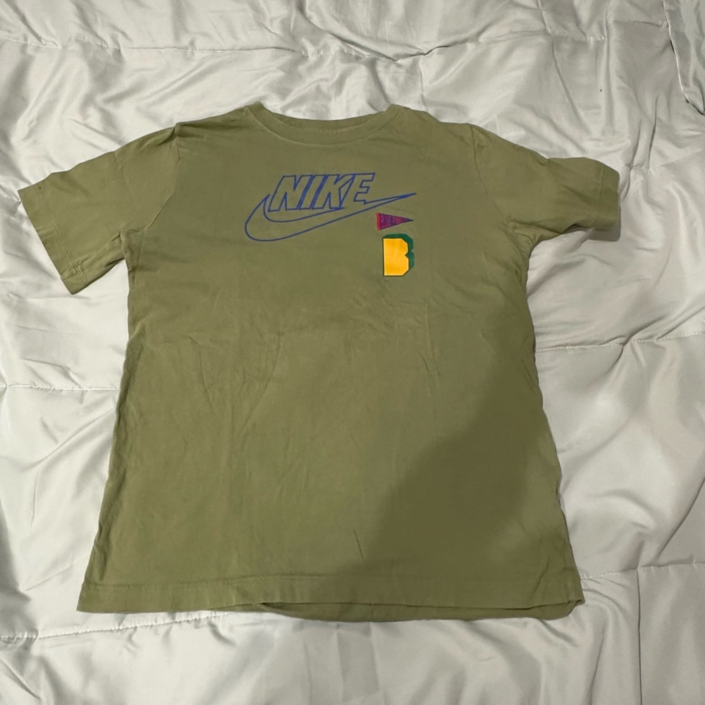 The NIKE Tee, Green, XL